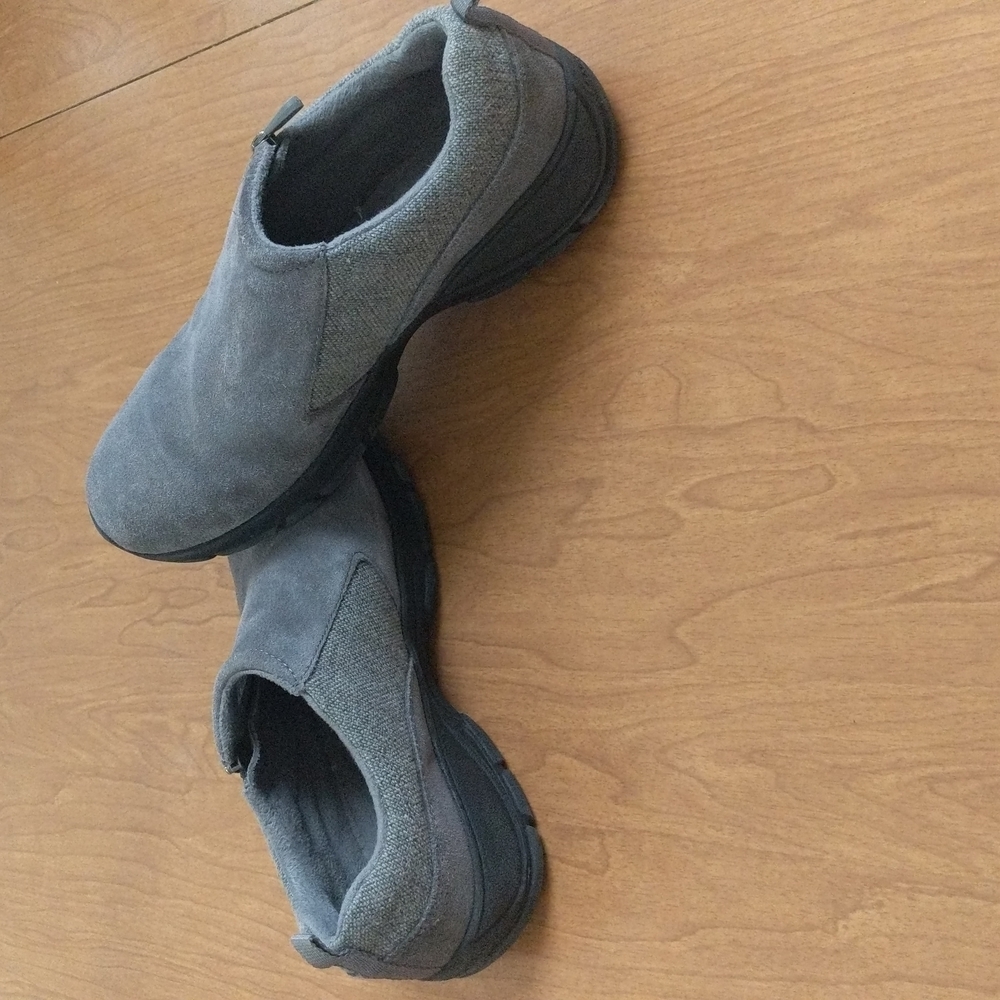 Lands' End gray suede walking shoes. Gently worn.
